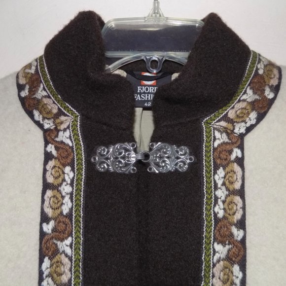 Pure wool jacket Norway 42 M Beige Pewter clasps Off white Scandinavian Nordic - Picture 4 of 7